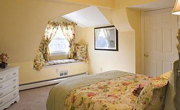 Annabelle Bed & Breakfast Sandwich Exterior photo